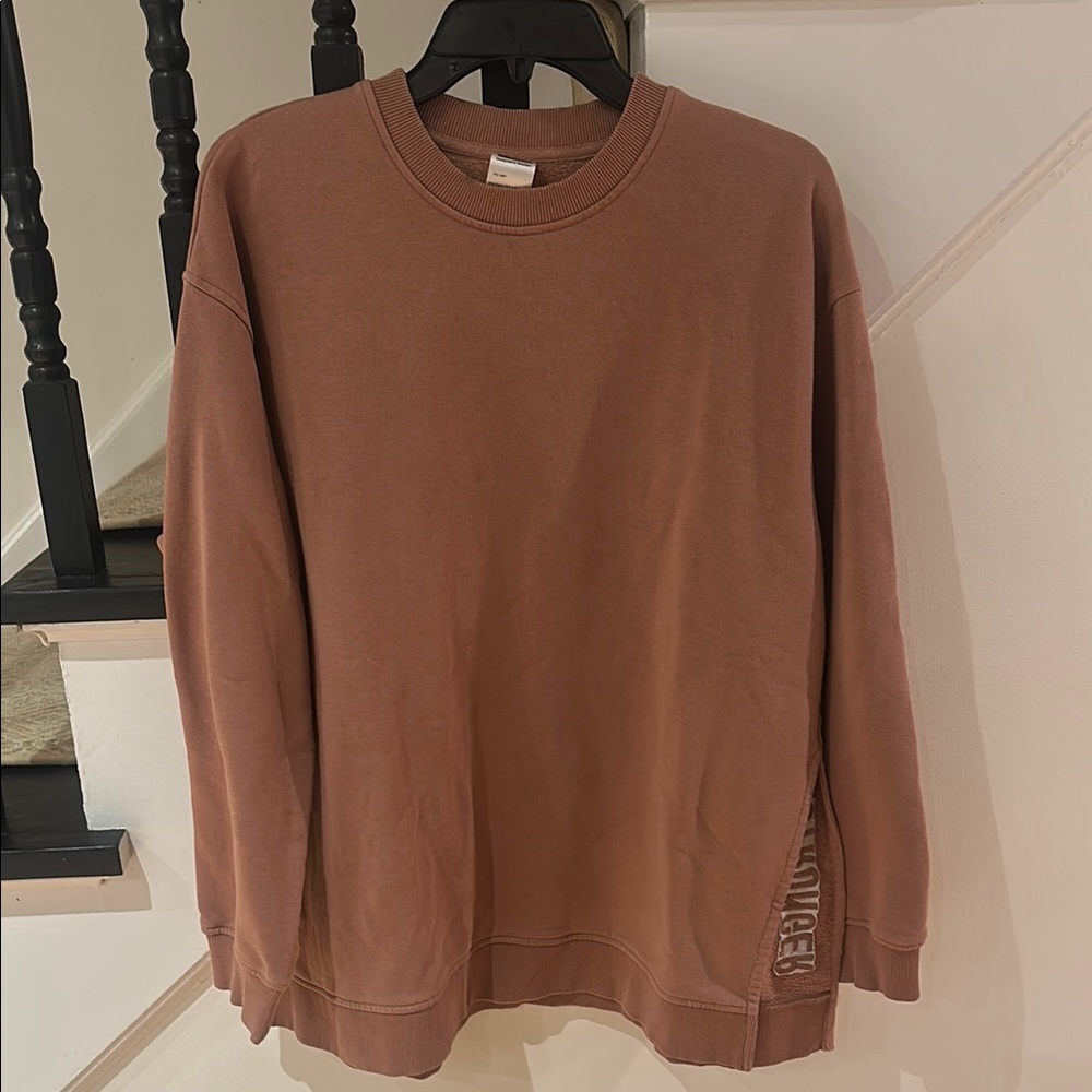Stronger Side Slit Sweatshirt